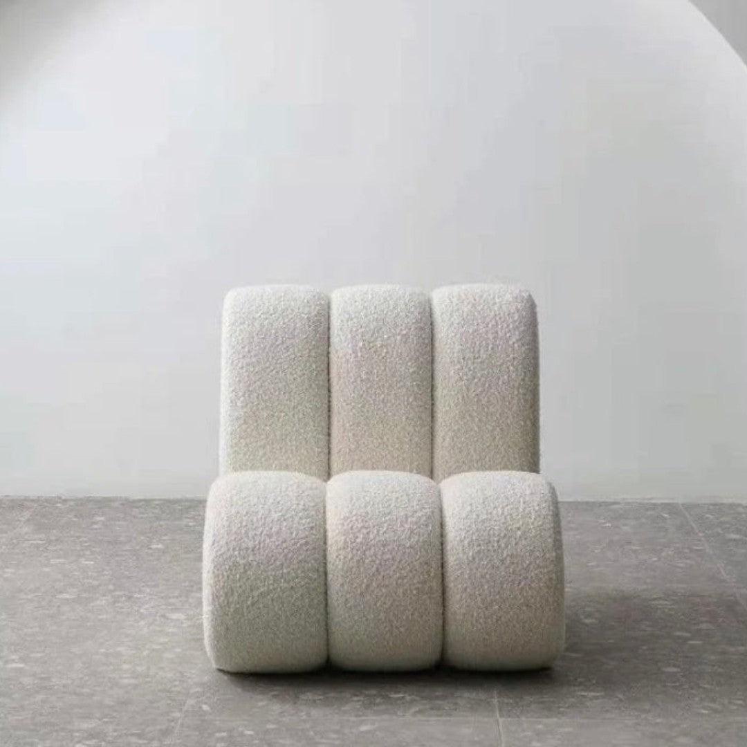 Front view of the Curvy Cloud Accent Chair with boucle fabric upholstery and a bold, modern design, perfect for elegant and luxurious living spaces.